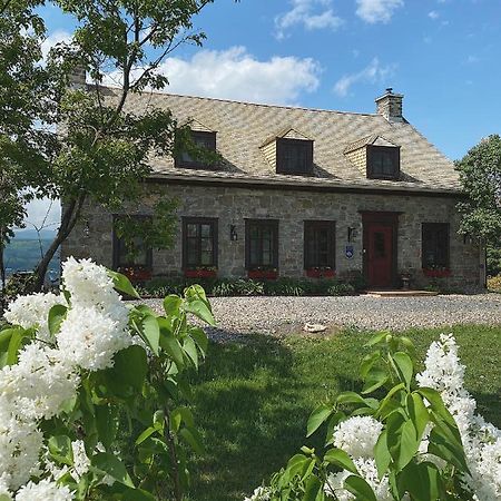 Domaine Steinbach Cidrerie B&B Distillerie Saint-Pierre-de-l'Ile-d'Orleans Exterior foto